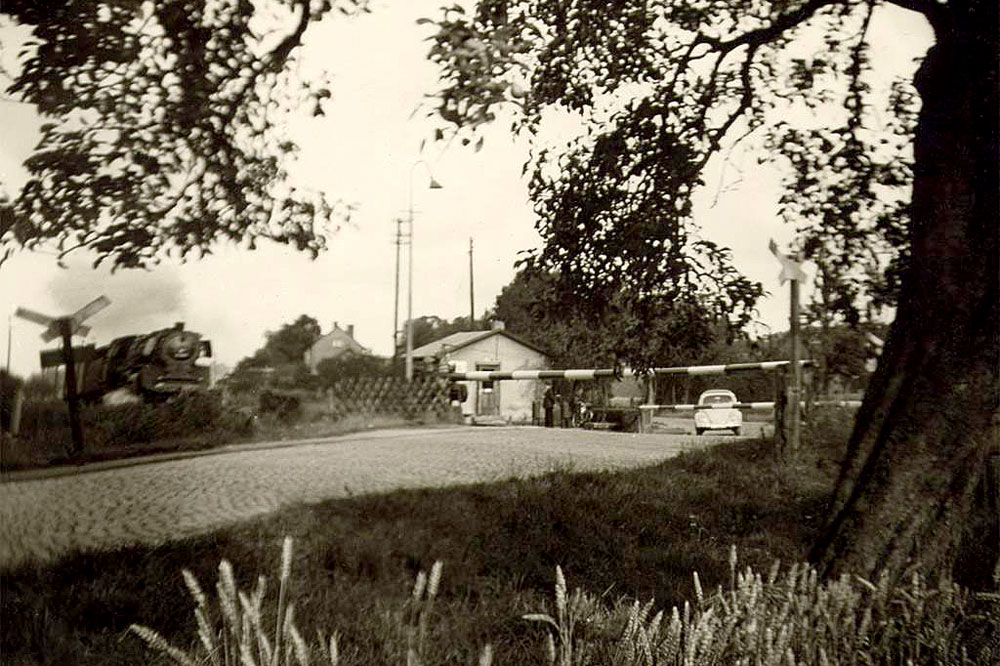Bahnschranke Bahnhofstraße Bahnschranke Bahnhofstraße